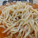 食堂 はせ川 - 中太麺が味噌すーぷに絡む