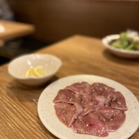 炭火焼肉ホルモン うしごろ 中目黒店 -  炭火焼肉ホルモン うしごろ 中目黒店 -