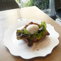 ビストロカラト - クロワッサンとシャンパーニュ