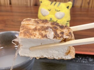 Obachan No Mise - 揚げ焼き豆腐、にゅ～～ん！