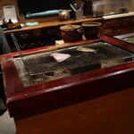 ろばたや - 焼きの担当がいるお店は間違いない（炭焼）