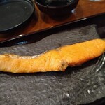 品川 ひおき - 焼き鮭のアップ