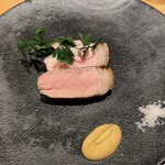 洋食 おがた - 走る豚のリブロースのロースト