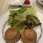 カフェーパウリスタ - スコーンにはクリームチーズとジャムが付いてきます