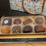 Madame Delluc ヒルトンプラザ店 - 