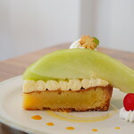 ハナツムリ - 【2023.07】メロンのタルト(税込682円)