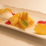 ランベリー ナオト キシモト - Sep, 2013 山形県産の黄金桃フレッシュとピューレ