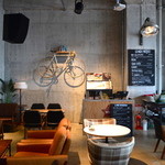 Weekend Garage Tokyo - 