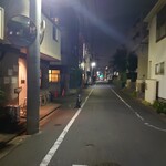 麺屋 さくら井 - 左手にあるお店です！住宅街にあり、なかなか分かりづらいです！