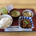 Yawatashokudou - ごはん200円＆みそ汁180円＆牛肉厚揚げ煮380円＆揚げ出し豆腐200円