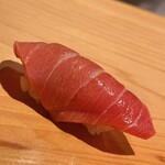 こま田 - 小泊の大トロ。この間の銀座のマグロが霞んでしまいました