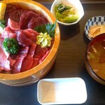 Takuhai Bentou Shokudou Tabagoya - ご飯が少し少ない目　具材が多いので!