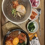 ベジゴー - 韓国冷麺とビビンバのセットに。韓国のりは持って帰って次女に土産。