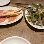 Italian Kitchen VANSAN - お通し＆バンサンサラダ