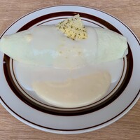 キッチン 大宮 MARK IS みなとみらい店 - 純白のオムライス