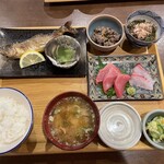 Kaisen Dainingu Haru - アユ塩焼きと刺身2点定食