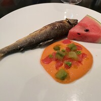 ラ・ボンヌターブル - 