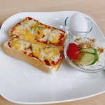 モーニング&ランチ ねぼすけ - 料理写真:モーニングセット　ピザトースト