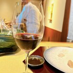 和亭・瀧野川 - 赤ワイン  シャトー・ル・マノワール 
      ライトミディアムで好みでした