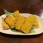 越後一会 十郎 - トウモロコシのバター醤油焼き580円