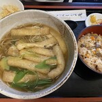 しなの庵 - きざみきつね蕎麦、かやくご飯