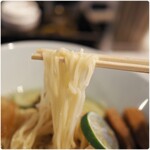 ジンジャーヘッドバッド - コシの強い麺