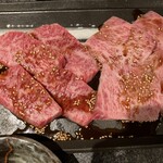 Yakiniku Kouraku - 