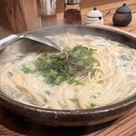 博多炊き餃子　池ぽん - 