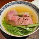 馳走 啐啄一十  - 【写真⑲】高森和牛(山口県周東、沼本カット)のサーロイン、フルーツ牛蒡(群馬県伊勢崎)、緑竹、真昆布&4種(いりこ、鰹節、鯖節、あご節)の節の出汁しゃぶ（広島市安佐南区の湧水、硬度8.5）