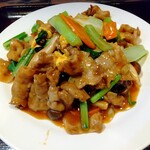 中国料理 西安刀削麺 - 「豚肉・キクラゲと玉子の炒め」アップ