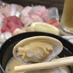Uogashidokoro Sen - おかわり無料　アサリの味噌汁