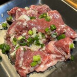 炭火焼肉 赤黒 - ネギハラミ。ハラミネギ。どっちだっけ…