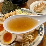 八ちゃんラーメン - 『煮干し中華そば(並)300ｇ』
            細切りメンマ増し 味玉入り 身入りスープ