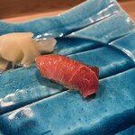 うを徳 - 中トロのにぎり(ミディアムトロ←と大将はいう)