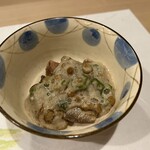 うを徳 - わら焼きの鰹と長芋・なめこ・おくら和え