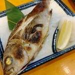 Marutomisu Isan - イサキ塩焼き（580円）