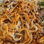 手打ちラーメン 谷家 - 冷やし担々麺の麺アップ