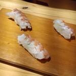 肴と鮨 津作 - アシアカ（クマエビ）