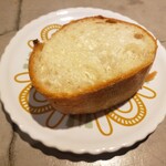 Konya Ha Itameshi Gyugesu No Yubiwa - セットのパン