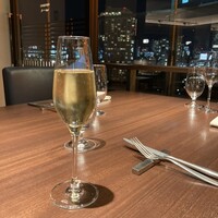 ワカヌイ グリル ダイニング バー 東京 - 