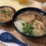 Okinawa Soba To Sakedokoro Kanusha - 