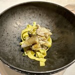 Hirovanna - 鮎とバジルのタリアッテレ