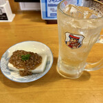 味の牛たん 喜助 - たんとうふ　ハイボールジョッキ