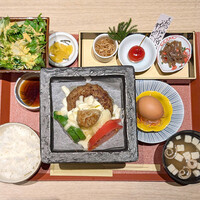 個室和食 肉割烹 吟次郎 品川駅前店 - ハンバーグ