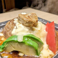 個室和食 肉割烹 吟次郎 品川駅前店 - ハンバーグ