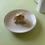 トミズダイナー - バター、ディユカ、オイルの順で付けていきます