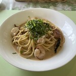 トミズダイナー - ズワイガニのトマトクリームソース