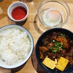 カフェラウンジ コロン - 牛すじ煮定食