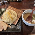 麺や　すする - 