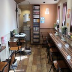 Nankin Ro - 店内の様子。